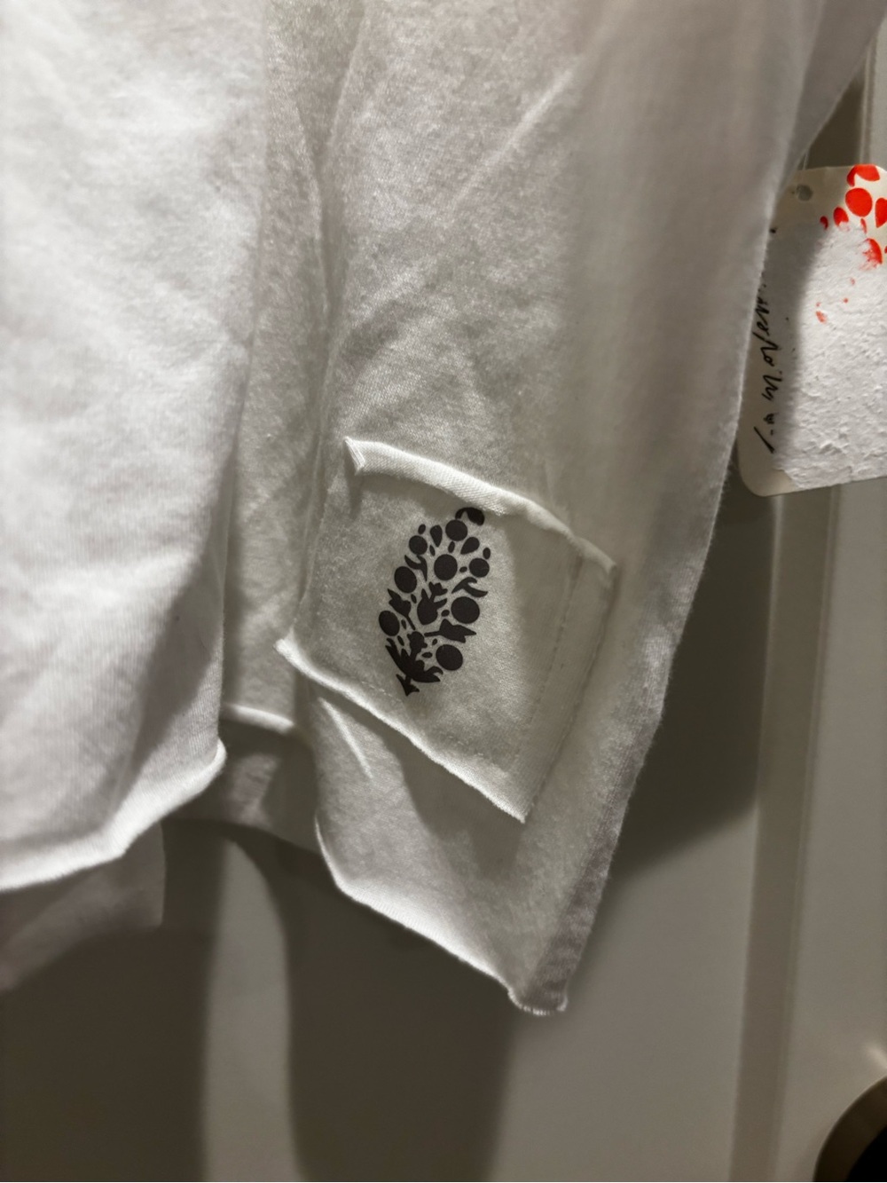 Free People Movement Inspire Logo tee NWT - Picture 3 of 4